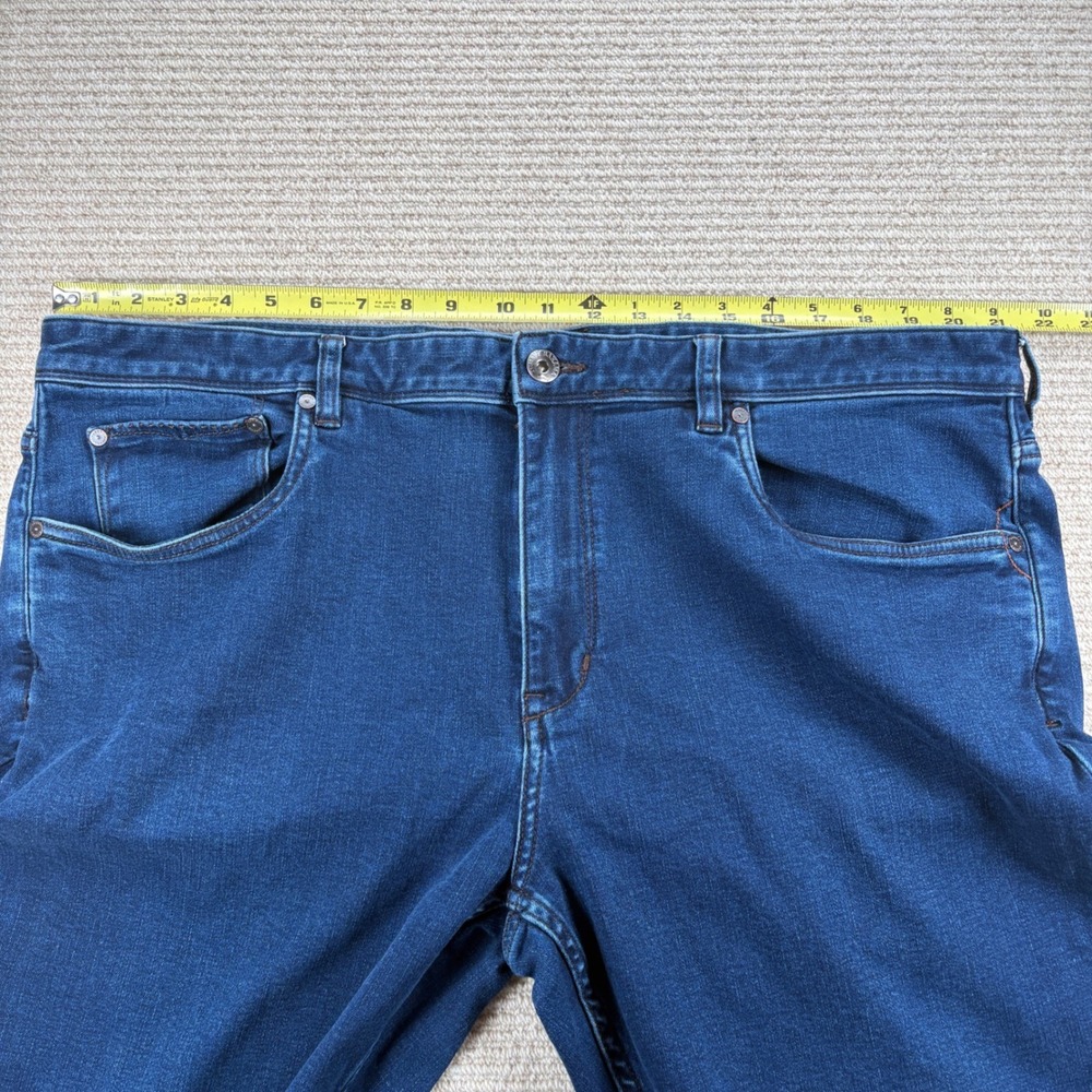 Tommy Bahama Boracay Jeans Mens 42x30 Straight Leg Preppy Island Classic Denim - Picture 6 of 13